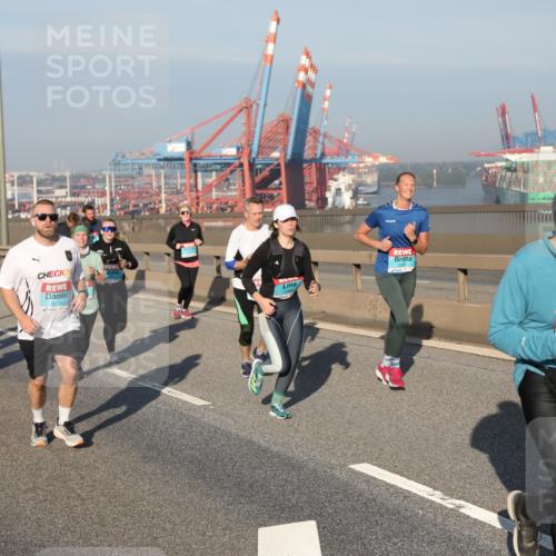 03.10.2025 - Köhlbrandbrückenlauf Yannick Fuchs http://msf.ph/oto/9179047 03.10.2025 08:51:30 Position 2 2 meine-sportfotos.de