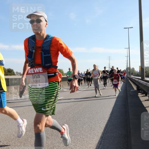 03.10.2025 - Köhlbrandbrückenlauf Yannick Fuchs http://msf.ph/oto/9179102 03.10.2025 11:18:58 Position 3 6069 meine-sportfotos.de