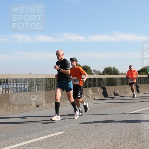 03.10.2025 - Köhlbrandbrückenlauf Yannick Fuchs http://msf.ph/oto/9179112 03.10.2025 11:18:59 Position 3  meine-sportfotos.de