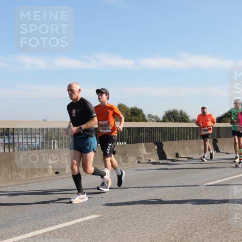 03.10.2025 - Köhlbrandbrückenlauf Yannick Fuchs http://msf.ph/oto/9179114 03.10.2025 11:18:59 Position 3  meine-sportfotos.de