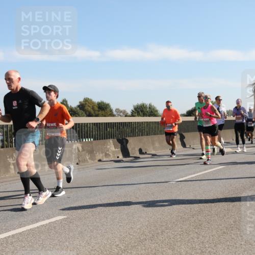 03.10.2025 - Köhlbrandbrückenlauf Yannick Fuchs http://msf.ph/oto/9179116 03.10.2025 11:18:59 Position 3 3 meine-sportfotos.de