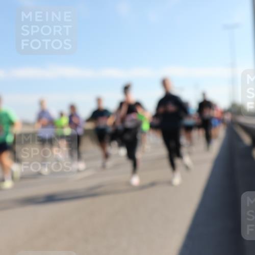 03.10.2025 - Köhlbrandbrückenlauf Yannick Fuchs http://msf.ph/oto/9179135 03.10.2025 11:19:01 Position 3  meine-sportfotos.de