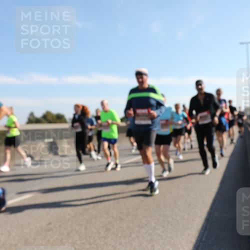 03.10.2025 - Köhlbrandbrückenlauf Yannick Fuchs http://msf.ph/oto/9179156 03.10.2025 11:19:03 Position 3  meine-sportfotos.de