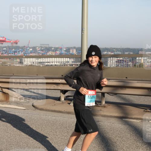 03.10.2025 - Köhlbrandbrückenlauf Yannick Fuchs http://msf.ph/oto/9179178 03.10.2025 08:51:44 Position 2 118 meine-sportfotos.de