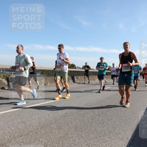 03.10.2025 - Köhlbrandbrückenlauf Yannick Fuchs http://msf.ph/oto/9179268 03.10.2025 11:19:15 Position 3  meine-sportfotos.de