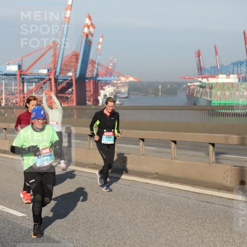 03.10.2025 - Köhlbrandbrückenlauf Yannick Fuchs http://msf.ph/oto/9179343 03.10.2025 08:52:05 Position 2 1463, 2674 meine-sportfotos.de