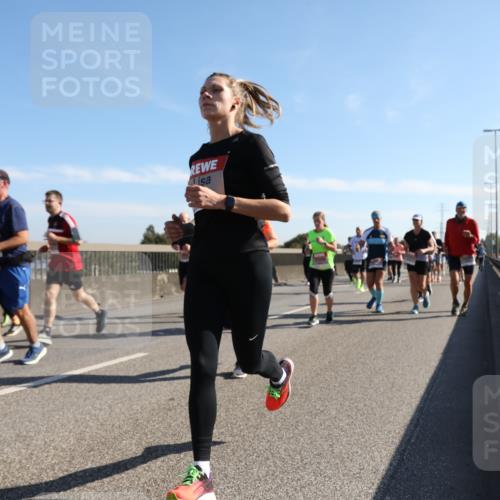 03.10.2025 - Köhlbrandbrückenlauf Yannick Fuchs http://msf.ph/oto/9179355 03.10.2025 11:19:25 Position 3  meine-sportfotos.de