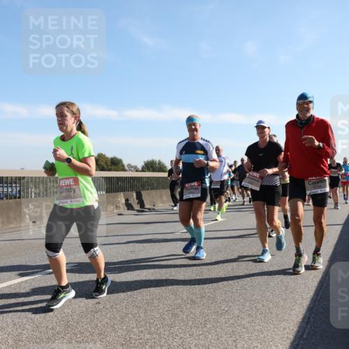 03.10.2025 - Köhlbrandbrückenlauf Yannick Fuchs http://msf.ph/oto/9179367 03.10.2025 11:19:26 Position 3 4620, 4704 meine-sportfotos.de