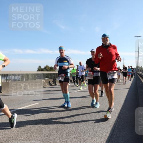 03.10.2025 - Köhlbrandbrückenlauf Yannick Fuchs http://msf.ph/oto/9179370 03.10.2025 11:19:27 Position 3 4620, 4704 meine-sportfotos.de