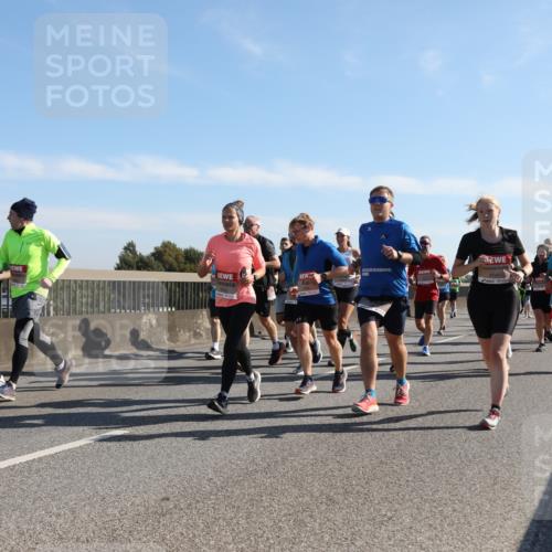03.10.2025 - Köhlbrandbrückenlauf Yannick Fuchs http://msf.ph/oto/9179392 03.10.2025 11:19:29 Position 3  meine-sportfotos.de