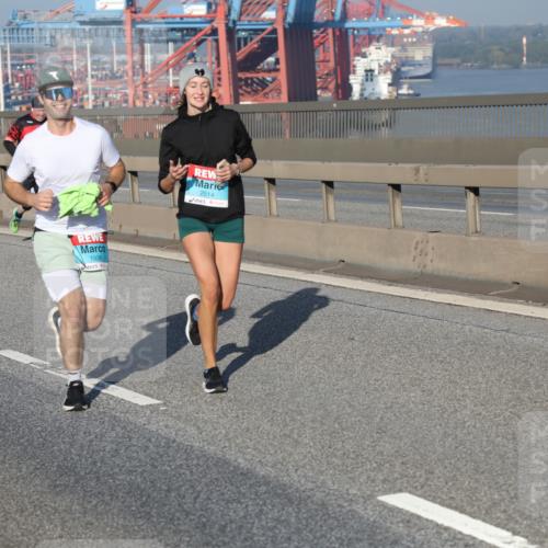 03.10.2025 - Köhlbrandbrückenlauf Yannick Fuchs http://msf.ph/oto/9179437 03.10.2025 08:52:18 Position 2 1938, 2514 meine-sportfotos.de