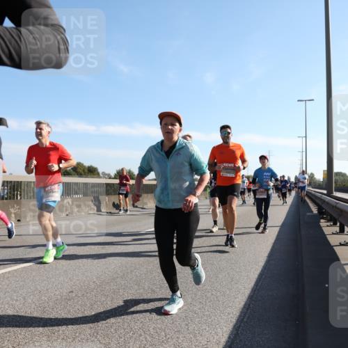 03.10.2025 - Köhlbrandbrückenlauf Yannick Fuchs http://msf.ph/oto/9179441 03.10.2025 11:19:34 Position 3  meine-sportfotos.de