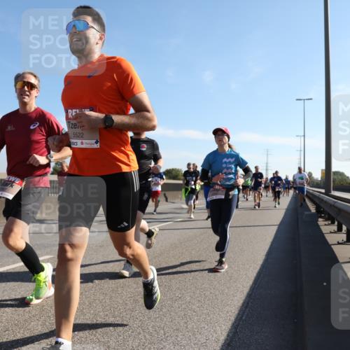 03.10.2025 - Köhlbrandbrückenlauf Yannick Fuchs http://msf.ph/oto/9179459 03.10.2025 11:19:35 Position 3 5522 meine-sportfotos.de