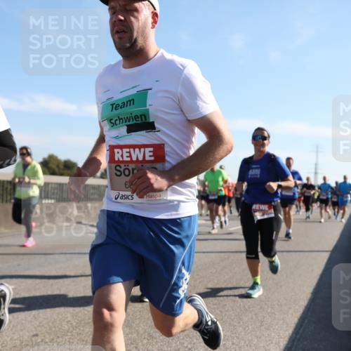 03.10.2025 - Köhlbrandbrückenlauf Yannick Fuchs http://msf.ph/oto/9179508 03.10.2025 11:19:39 Position 3 5566 meine-sportfotos.de
