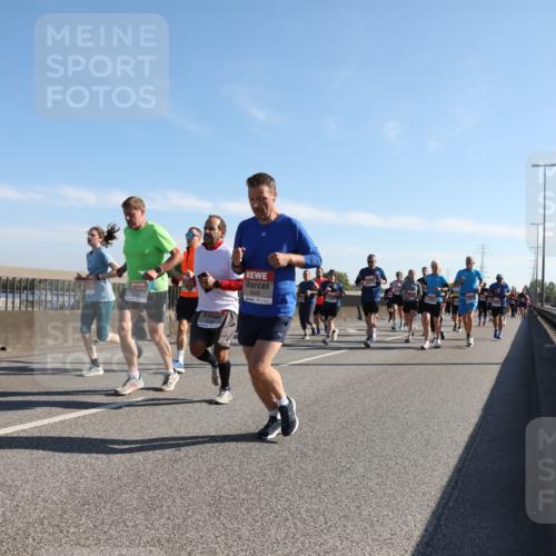 03.10.2025 - Köhlbrandbrückenlauf Yannick Fuchs http://msf.ph/oto/9179539 03.10.2025 11:19:42 Position 3 6448 meine-sportfotos.de