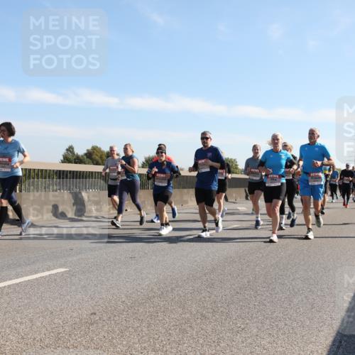03.10.2025 - Köhlbrandbrückenlauf Yannick Fuchs http://msf.ph/oto/9179550 03.10.2025 11:19:43 Position 3  meine-sportfotos.de