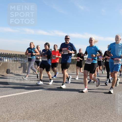 03.10.2025 - Köhlbrandbrückenlauf Yannick Fuchs http://msf.ph/oto/9179562 03.10.2025 11:19:45 Position 3 4570, 6227 meine-sportfotos.de
