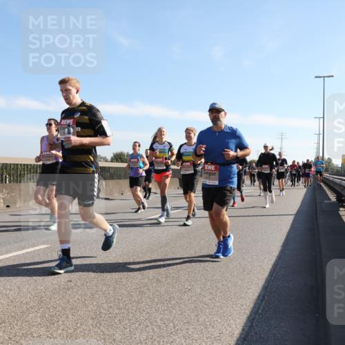 03.10.2025 - Köhlbrandbrückenlauf Yannick Fuchs http://msf.ph/oto/9179582 03.10.2025 11:19:47 Position 3  meine-sportfotos.de