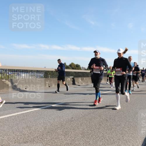 03.10.2025 - Köhlbrandbrückenlauf Yannick Fuchs http://msf.ph/oto/9179602 03.10.2025 11:19:49 Position 3  meine-sportfotos.de