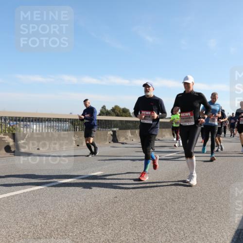 03.10.2025 - Köhlbrandbrückenlauf Yannick Fuchs http://msf.ph/oto/9179604 03.10.2025 11:19:49 Position 3  meine-sportfotos.de