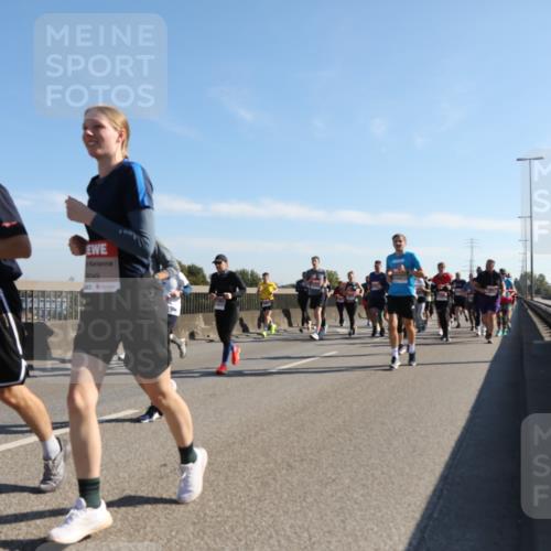 03.10.2025 - Köhlbrandbrückenlauf Yannick Fuchs http://msf.ph/oto/9179629 03.10.2025 11:19:52 Position 3 10, 1048, 8049 meine-sportfotos.de