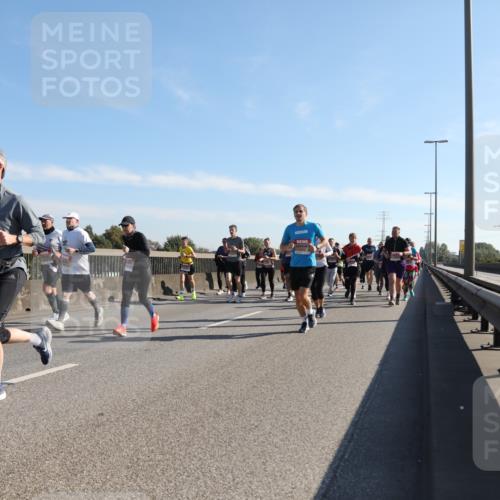 03.10.2025 - Köhlbrandbrückenlauf Yannick Fuchs http://msf.ph/oto/9179633 03.10.2025 11:19:52 Position 3 4777 meine-sportfotos.de