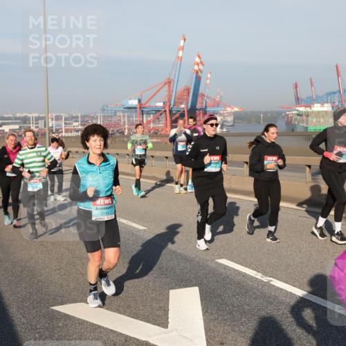 03.10.2025 - Köhlbrandbrückenlauf Yannick Fuchs http://msf.ph/oto/9179670 03.10.2025 08:52:45 Position 2 2119 meine-sportfotos.de