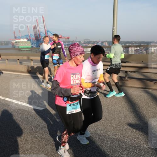 03.10.2025 - Köhlbrandbrückenlauf Yannick Fuchs http://msf.ph/oto/9179722 03.10.2025 08:52:51 Position 2 1804 meine-sportfotos.de
