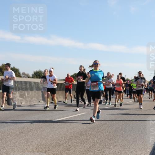 03.10.2025 - Köhlbrandbrückenlauf Yannick Fuchs http://msf.ph/oto/9179723 03.10.2025 11:20:01 Position 3  meine-sportfotos.de