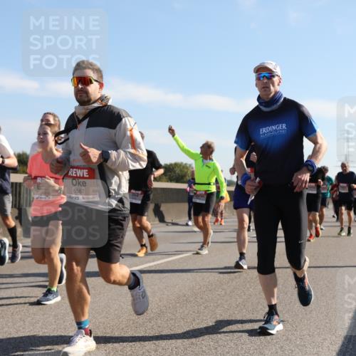 03.10.2025 - Köhlbrandbrückenlauf Yannick Fuchs http://msf.ph/oto/9179763 03.10.2025 11:20:05 Position 3 6587, 4916 meine-sportfotos.de