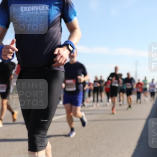 03.10.2025 - Köhlbrandbrückenlauf Yannick Fuchs http://msf.ph/oto/9179775 03.10.2025 11:20:06 Position 3  meine-sportfotos.de