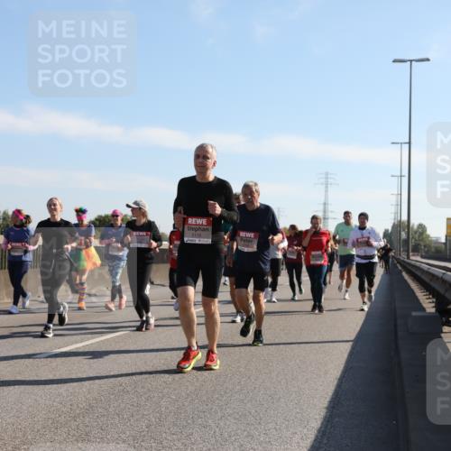 03.10.2025 - Köhlbrandbrückenlauf Yannick Fuchs http://msf.ph/oto/9179791 03.10.2025 11:20:07 Position 3 5115 meine-sportfotos.de