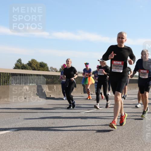 03.10.2025 - Köhlbrandbrückenlauf Yannick Fuchs http://msf.ph/oto/9179794 03.10.2025 11:20:08 Position 3 5115, 4756 meine-sportfotos.de