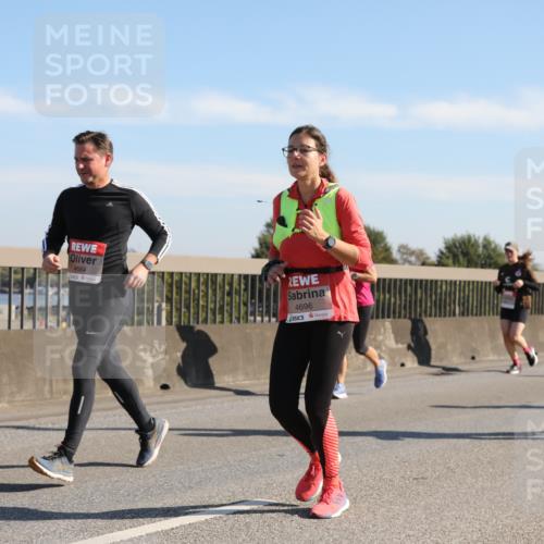 03.10.2025 - Köhlbrandbrückenlauf Yannick Fuchs http://msf.ph/oto/9179936 03.10.2025 11:20:25 Position 3 6066, 4684, 4696, 4587 meine-sportfotos.de