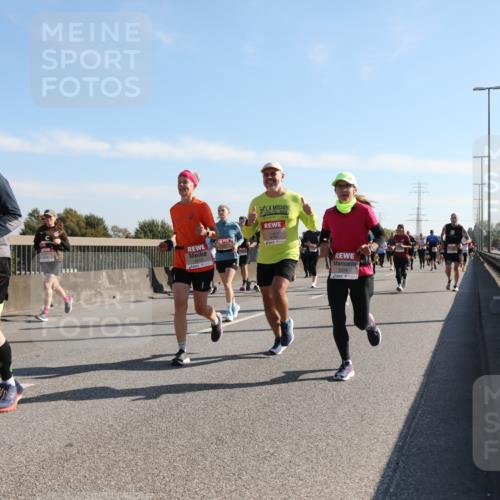 03.10.2025 - Köhlbrandbrückenlauf Yannick Fuchs http://msf.ph/oto/9179956 03.10.2025 11:20:27 Position 3 5004 meine-sportfotos.de