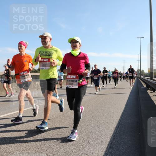 03.10.2025 - Köhlbrandbrückenlauf Yannick Fuchs http://msf.ph/oto/9179965 03.10.2025 11:20:28 Position 3 15, 4813, 6791, 5004 meine-sportfotos.de