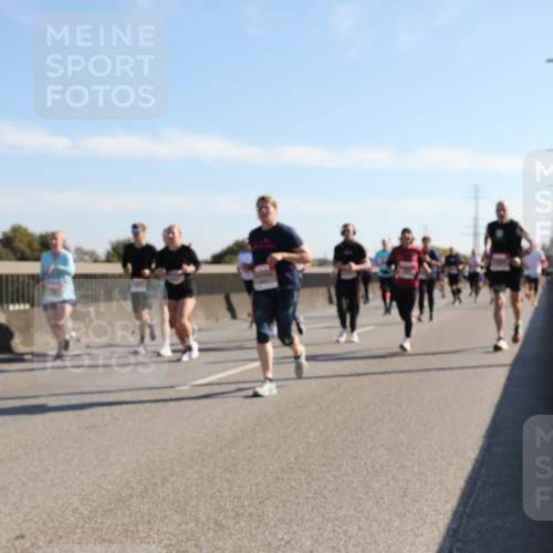 03.10.2025 - Köhlbrandbrückenlauf Yannick Fuchs http://msf.ph/oto/9179969 03.10.2025 11:20:28 Position 3  meine-sportfotos.de