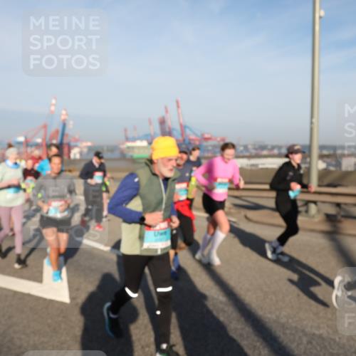 03.10.2025 - Köhlbrandbrückenlauf Yannick Fuchs http://msf.ph/oto/9179994 03.10.2025 08:53:26 Position 2  meine-sportfotos.de