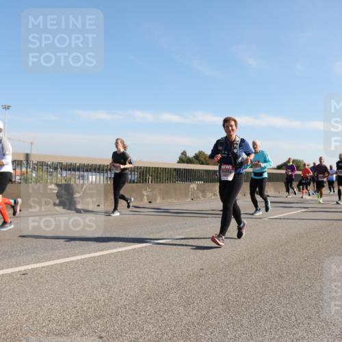 03.10.2025 - Köhlbrandbrückenlauf Yannick Fuchs http://msf.ph/oto/9180012 03.10.2025 11:20:33 Position 3  meine-sportfotos.de