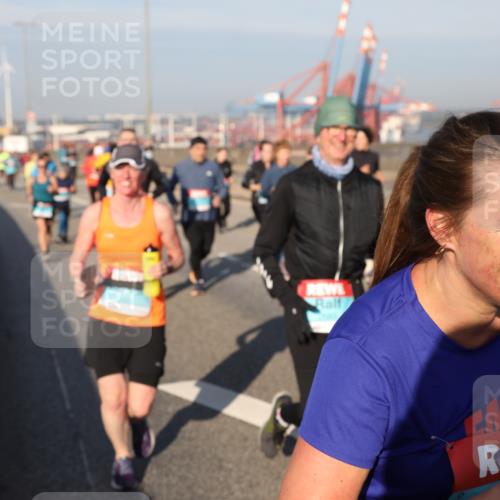03.10.2025 - Köhlbrandbrückenlauf Yannick Fuchs http://msf.ph/oto/9180066 03.10.2025 08:53:34 Position 2  meine-sportfotos.de