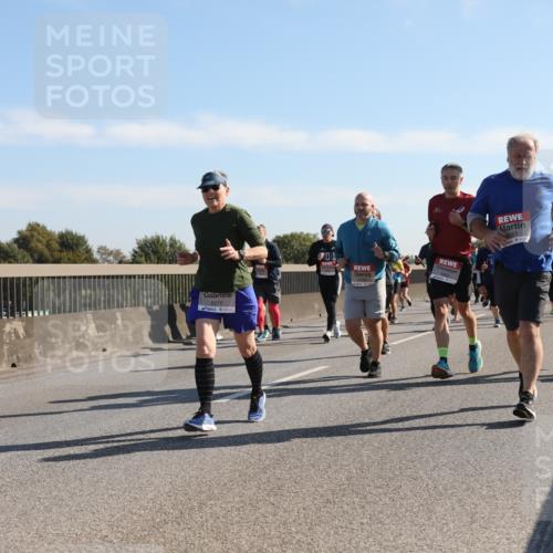 03.10.2025 - Köhlbrandbrückenlauf Yannick Fuchs http://msf.ph/oto/9180074 03.10.2025 11:20:40 Position 3 6070, 5053 meine-sportfotos.de