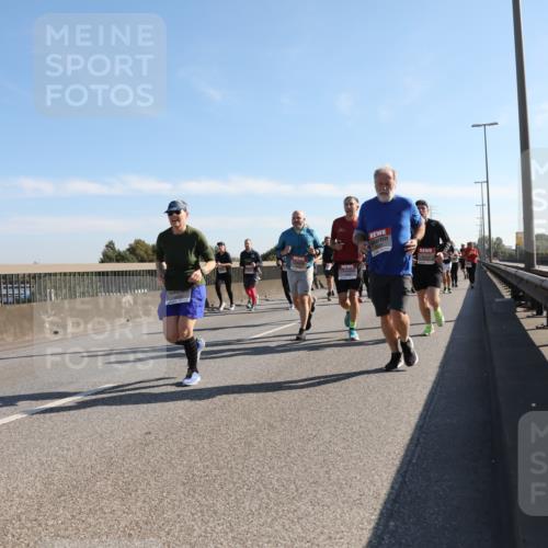 03.10.2025 - Köhlbrandbrückenlauf Yannick Fuchs http://msf.ph/oto/9180079 03.10.2025 11:20:41 Position 3  meine-sportfotos.de
