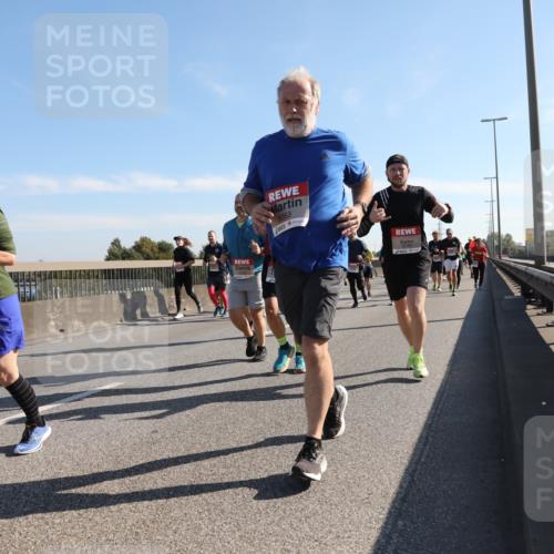 03.10.2025 - Köhlbrandbrückenlauf Yannick Fuchs http://msf.ph/oto/9180089 03.10.2025 11:20:42 Position 3 6070, 5053 meine-sportfotos.de