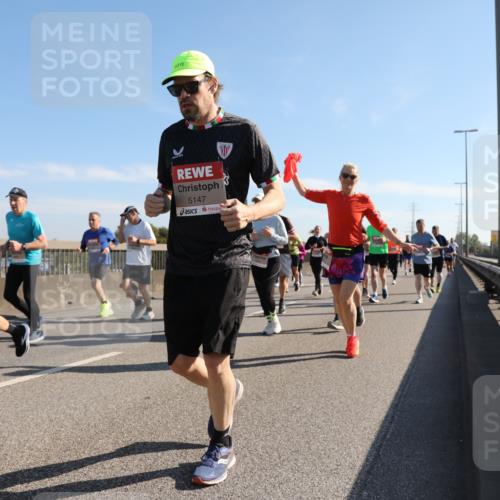 03.10.2025 - Köhlbrandbrückenlauf Yannick Fuchs http://msf.ph/oto/9180166 03.10.2025 11:20:50 Position 3 5147 meine-sportfotos.de