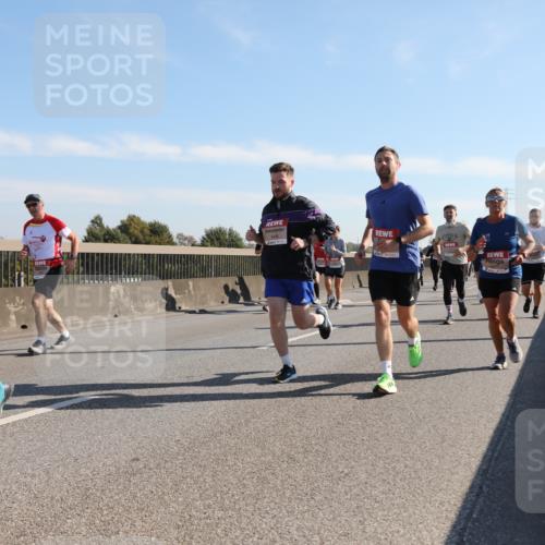 03.10.2025 - Köhlbrandbrückenlauf Yannick Fuchs http://msf.ph/oto/9180235 03.10.2025 11:20:56 Position 3 6774, 646 meine-sportfotos.de