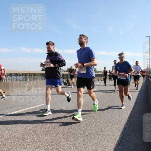 03.10.2025 - Köhlbrandbrückenlauf Yannick Fuchs http://msf.ph/oto/9180243 03.10.2025 11:20:57 Position 3 6497 meine-sportfotos.de
