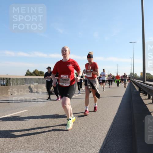 03.10.2025 - Köhlbrandbrückenlauf Yannick Fuchs http://msf.ph/oto/9180303 03.10.2025 11:21:02 Position 3 4812 meine-sportfotos.de
