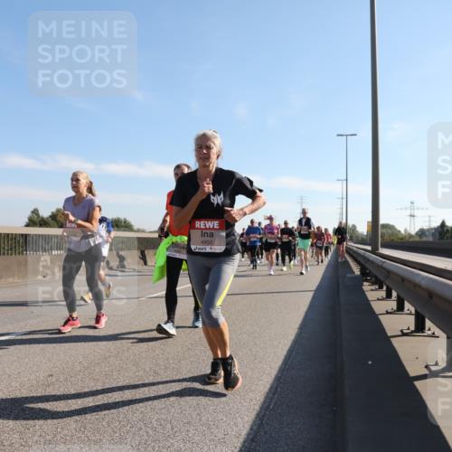 03.10.2025 - Köhlbrandbrückenlauf Yannick Fuchs http://msf.ph/oto/9180327 03.10.2025 11:21:08 Position 3 4950 meine-sportfotos.de
