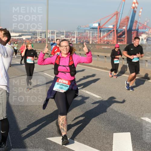 03.10.2025 - Köhlbrandbrückenlauf Yannick Fuchs http://msf.ph/oto/9180369 03.10.2025 08:54:27 Position 2 1509 meine-sportfotos.de
