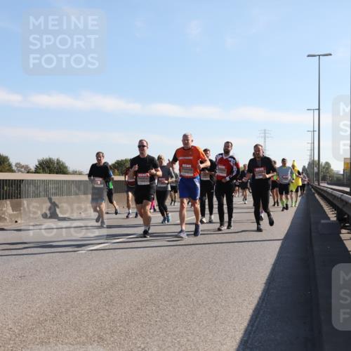 03.10.2025 - Köhlbrandbrückenlauf Yannick Fuchs http://msf.ph/oto/9180418 03.10.2025 11:21:19 Position 3  meine-sportfotos.de